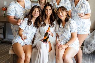 VINA & Co. - 6
