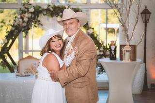 Weddings at Lakeside - 20