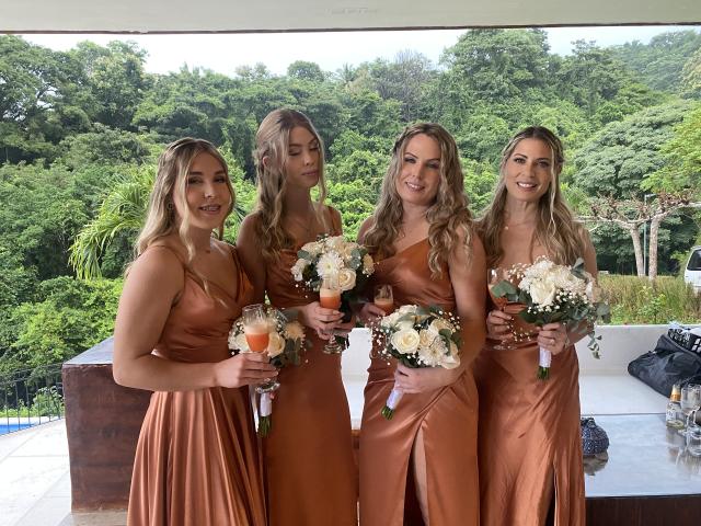 Manuel Antonio Hair and Makeup by Priscilla - 1
