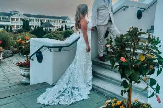 Water's Edge Resort and Spa - 18