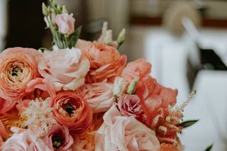 Urban Contessa Florals - 63