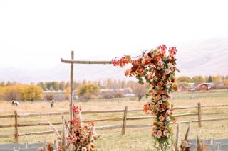 Urban Chateau Floral - 11