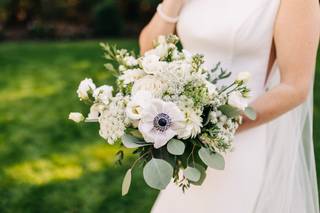 Eden Florist and Garden Shop - 8