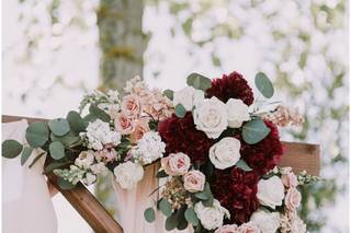 Belle Fleur Floral Design - 21