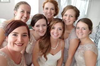 Bliss Salon & Beauty Bar - 19
