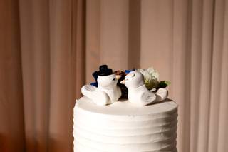 Incredible Edibles Bakery - 6