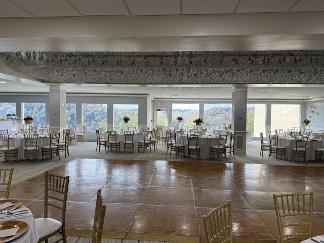 Lakeview Golf Resort & Spa - 4
