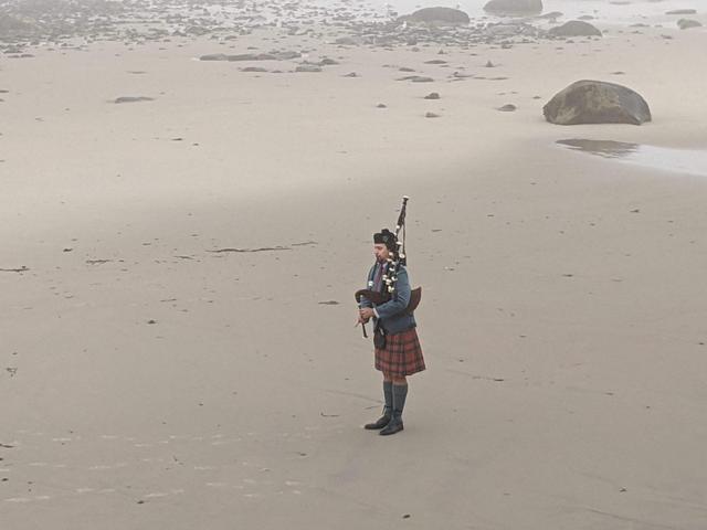 John Daggett - Bagpiper - 4