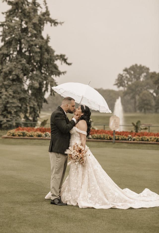 Eva's Bridals International - 2