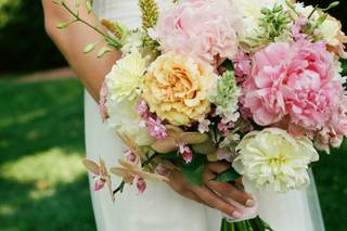 Ash to Oak Floristry - 17
