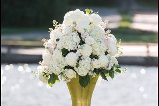 Artistic Blossoms Floral Design Studio - 45