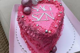 Ven's Cakes and Pastries - 17