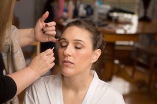Rouge 9 Make Up Studio - 13