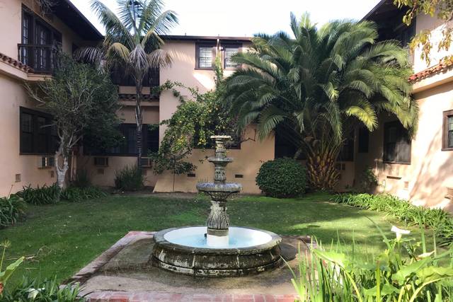 The Historic Santa Maria Inn 4