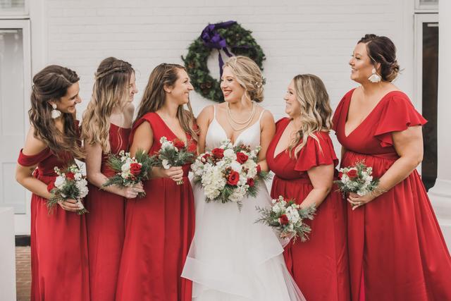 Elegant Moments Weddings and Events - 4