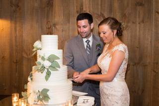 Chickadee Hill Cakes - 91