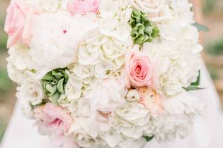 Good Earth Flowers and Events - 23