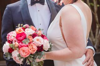 Dreyer House Florals - 49