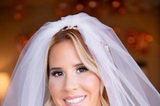 Bombshell Makeovers - 50