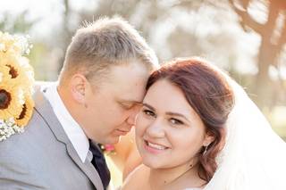 Brandon & Lindsay Lutz Photography - 25