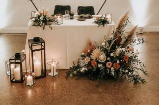 Wildflower Stem + Sundry - 42