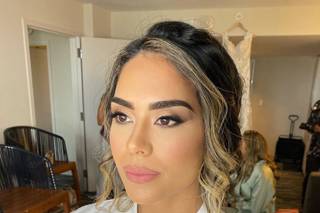 Renata Hair & Make Up Artist - 151
