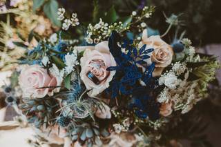 A Moment In Time Floral Design - 12