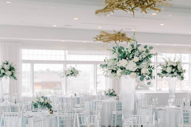 Newport Beach House: A Longwood Venue 3