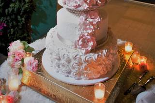 ARTISTIC CAKES - 26