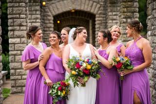 Sisters Floral Design Studio - 16