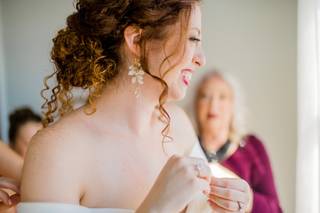 Bombshell Blowouts LLC - 10
