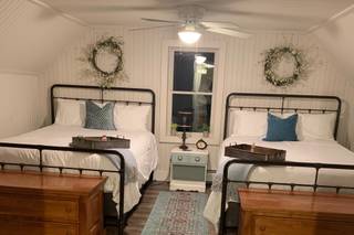 Sonshine Barn Wedding & Event Center - 36
