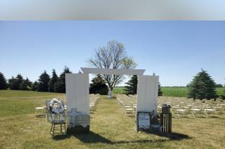 Grapevine Gifts & Rentals, LLC - 13