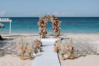 Kukua Beach Club & Restaurant - 83