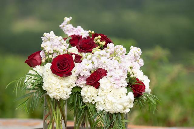 Designing Flowers LLC 3