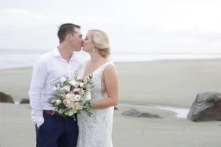 A Charleston Beach Wedding - 7