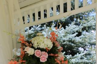 Lavender & Sage Floral Design Studio - 19