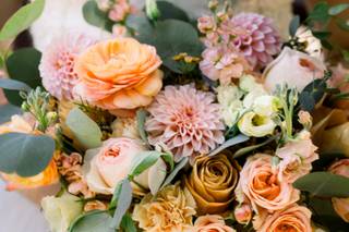 Sweet Chamomile Floral and Events - 24