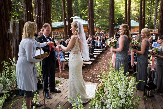Divine Bits of Beauty Ceremonies - 4