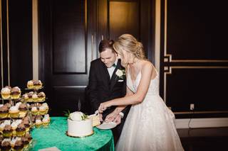 Monica's Brides & Touch of Glitz Flowers - 5