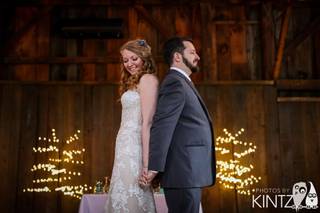 Bear Mountain Inn + Barn - 70