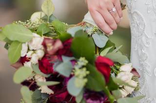 Accent Floral Design - 7