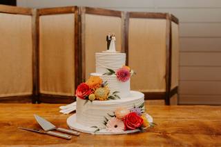 Frederick's Pastries - 17