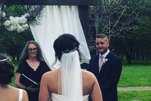 Lisa Barnes Rogers - Officiant - Officiant - Scottsville, VA - WeddingWire