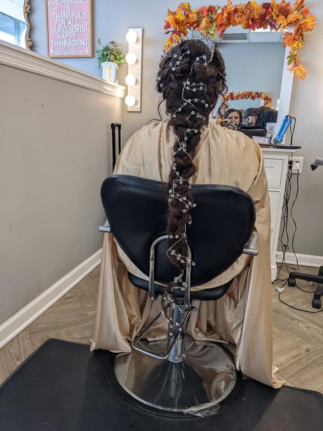 Detangled Salon - 3