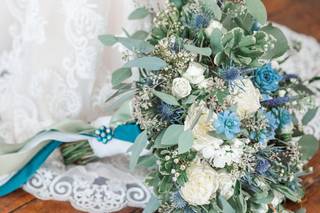 Samantha Greenfield Designs in Floral Artistry - 28