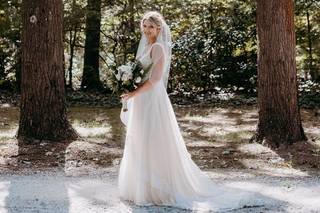 Great Lakes Wedding Gown Specialists - 11