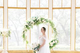 Linh's Bridal & Alterations - 96