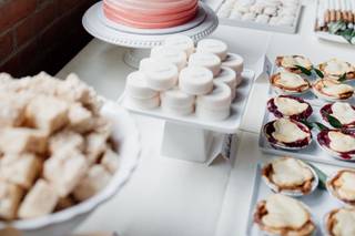 Fairy Cakes Cupcakery & Bakeshop - 11