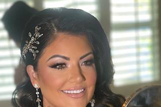 Bombshell Makeovers - 25